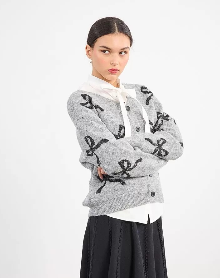 Grey Sweater Cardiagn – Unique Boutique