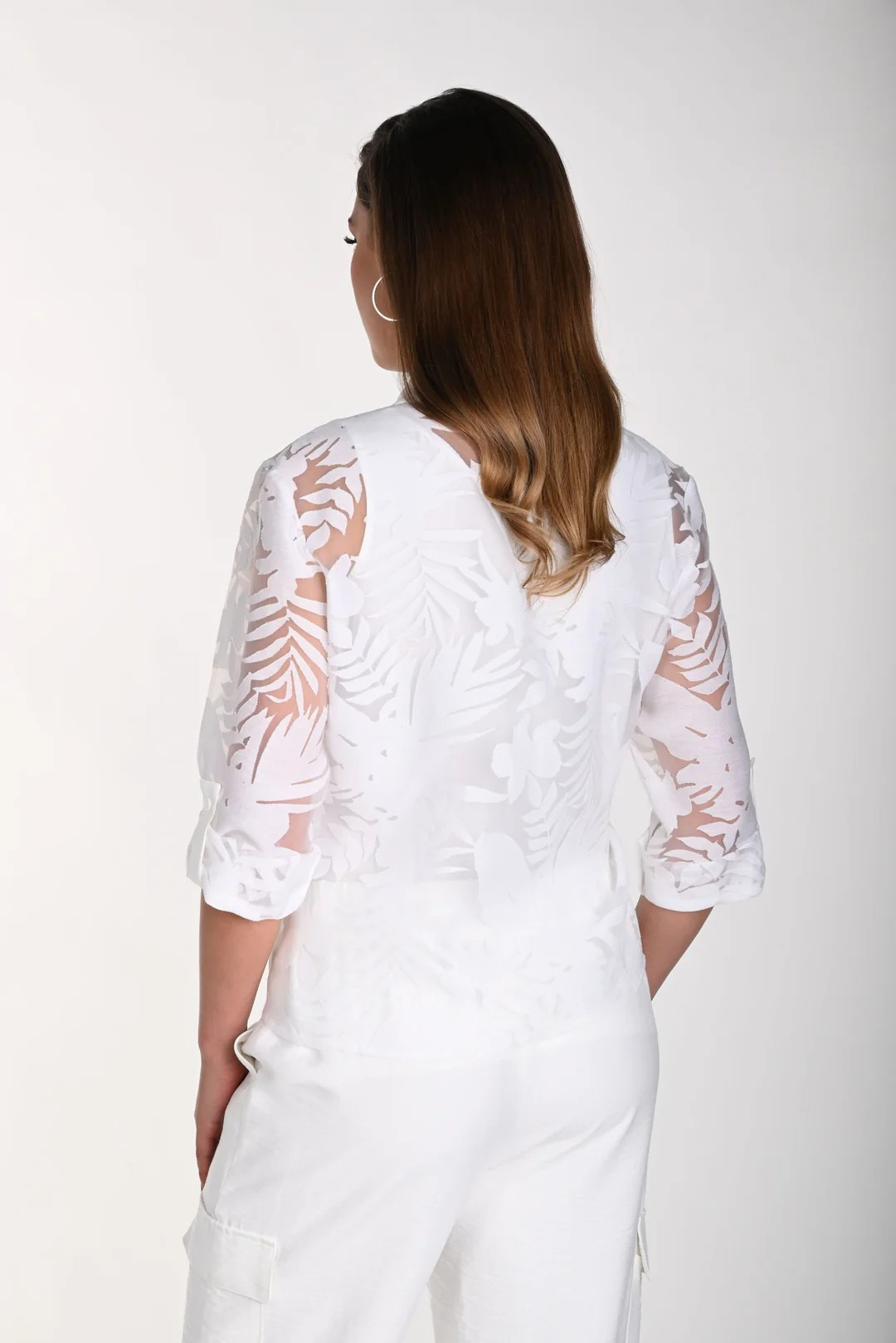 Off-White Floral Print Blouse Frank Lyman 241188