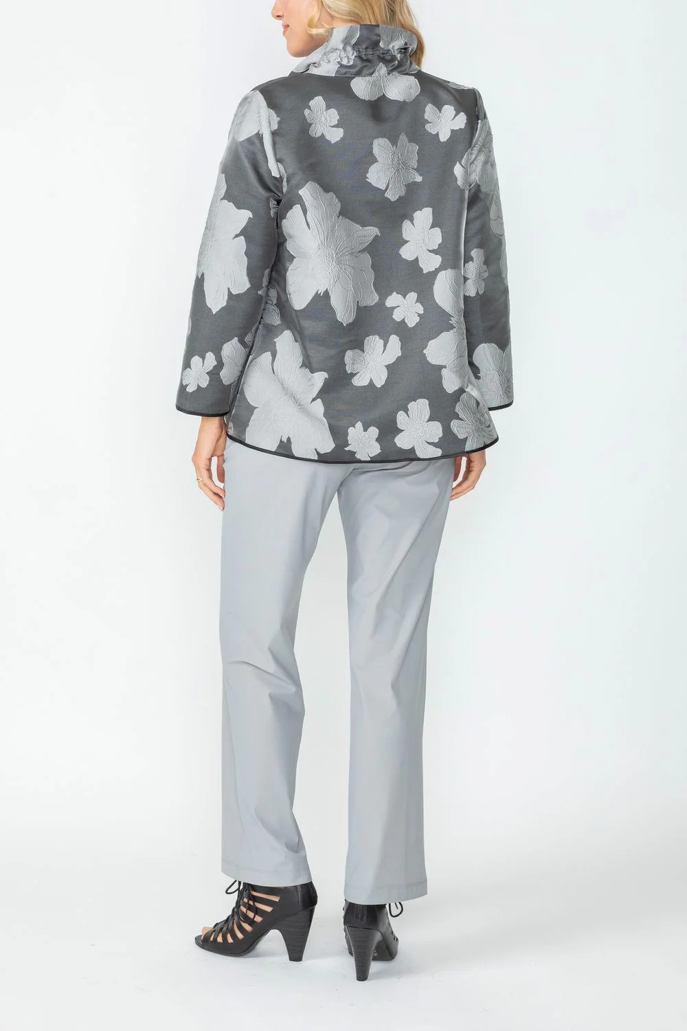 IC Collection Charcoal Wire Stand Collar Jacquard Jacket 4757J