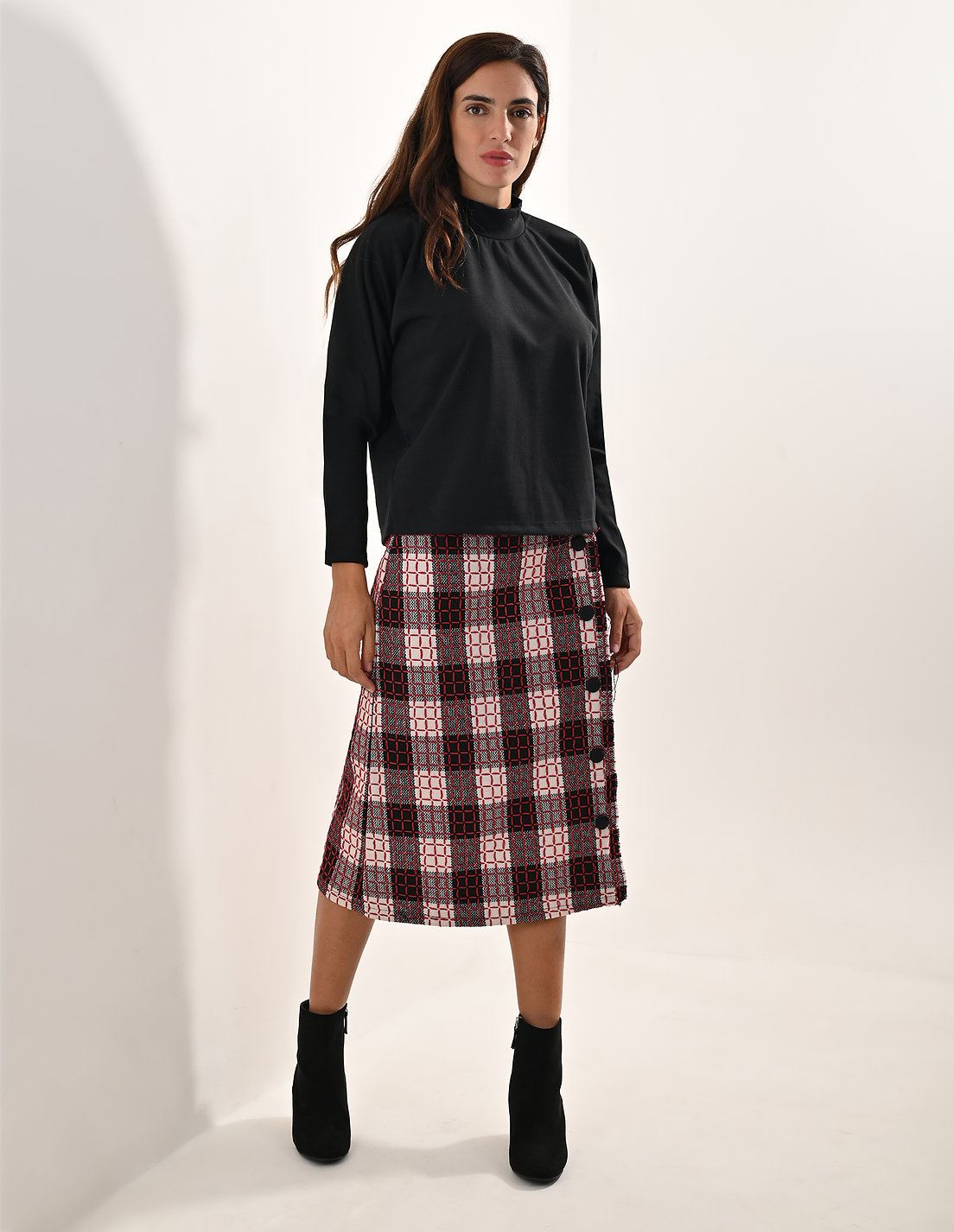 Knee Length Plaid Skirt