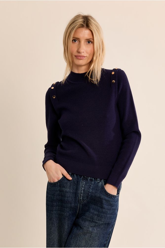 Thin Sweater With High Collar