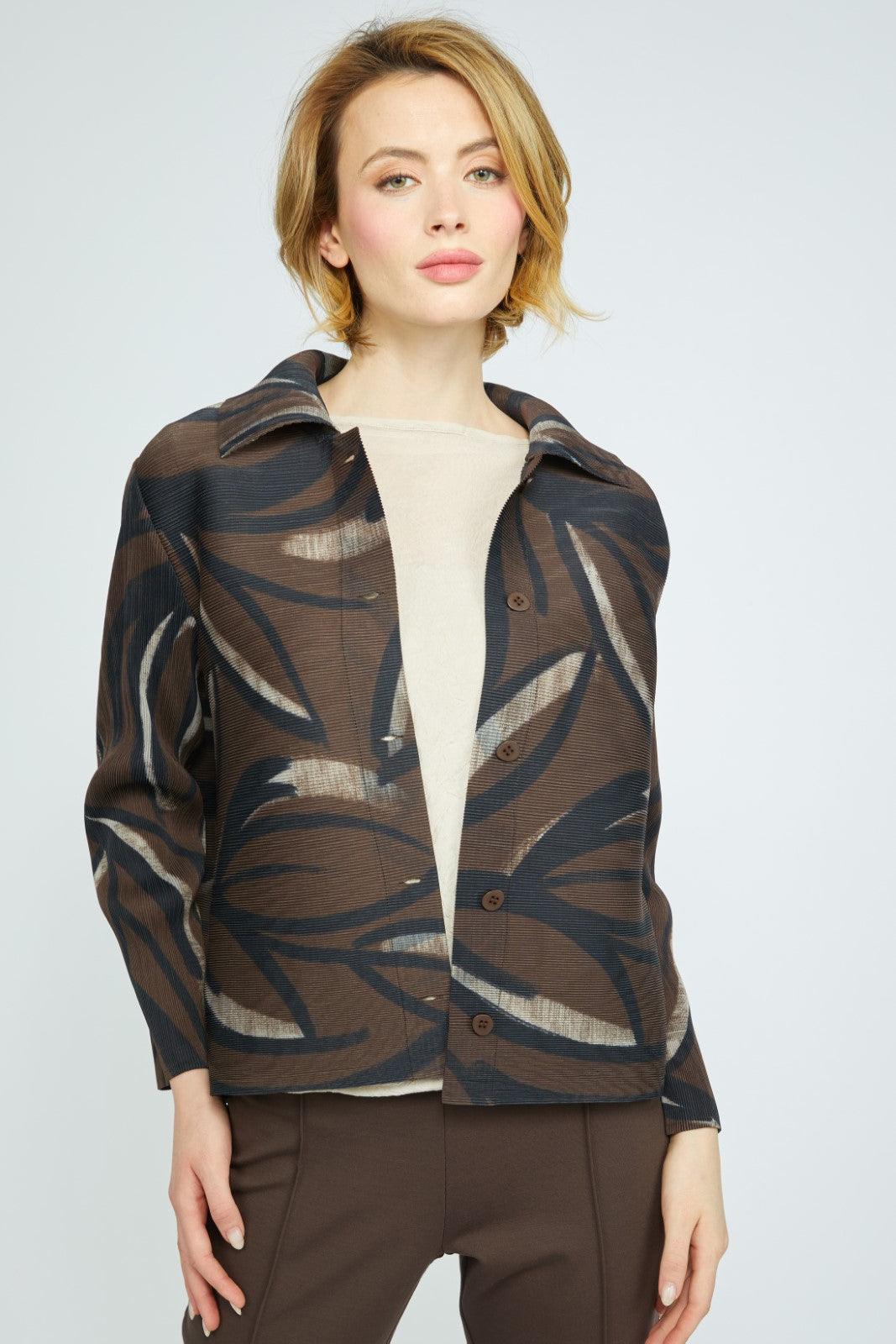 PARISIAN PLEATS JACKET